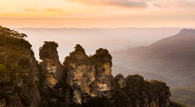 Blue mountains three sisters