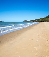 Cairns beach